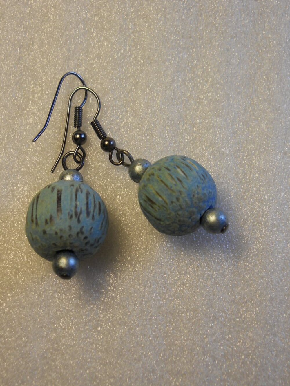 Retro Earring Bundle   630 - Picture 4 of 5